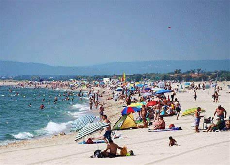 Апартаменты Silv13-Beach, Clima, Wifi, Nice Views Emporda Эмпуриабрава Экстерьер фото